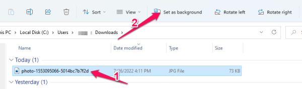 Click the set as background button.
